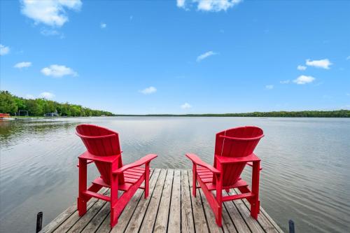 Lakeview Loft A Frame Escape Tobermory in Tobermory, Canada