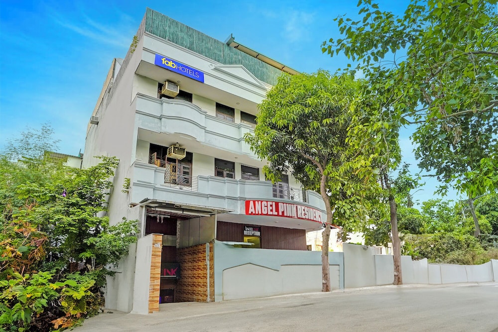 Fabhotel Angel Pink Residency in Ghaziabad, India