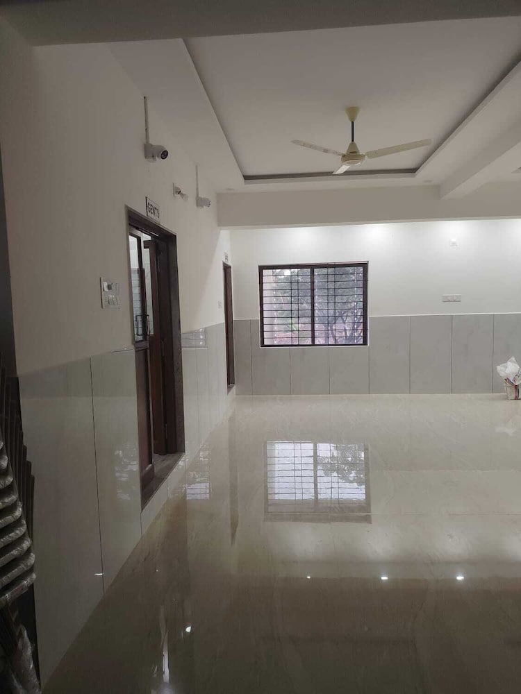 Hotel Sohan Boarding And Lodging — Udupi