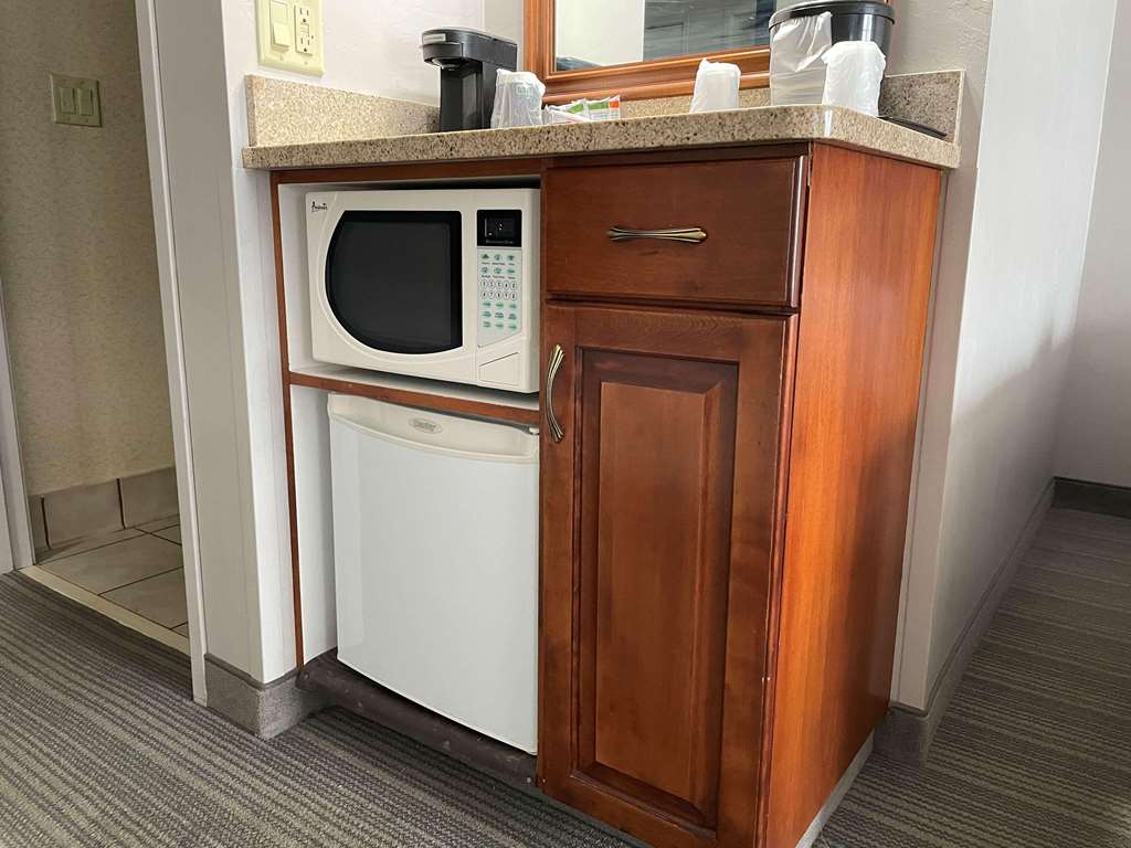 Country Inn & Suites by Radisson Appleton North WI - photo 9