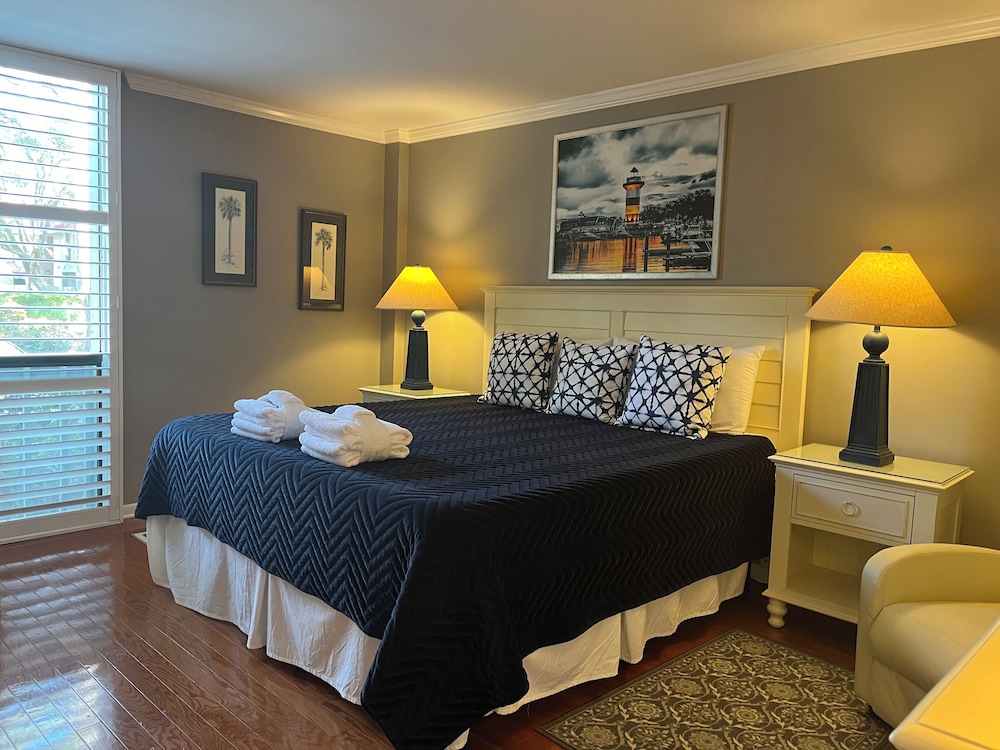 909 Cutter Court at Sea Pines Resort - photo 4