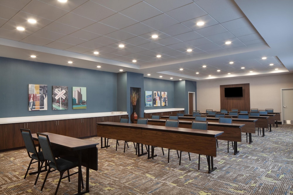Hampton Inn by Hilton Evergreen - photo 33