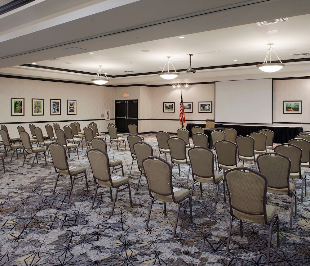 Hilton Garden Inn Jonesboro - photo 47