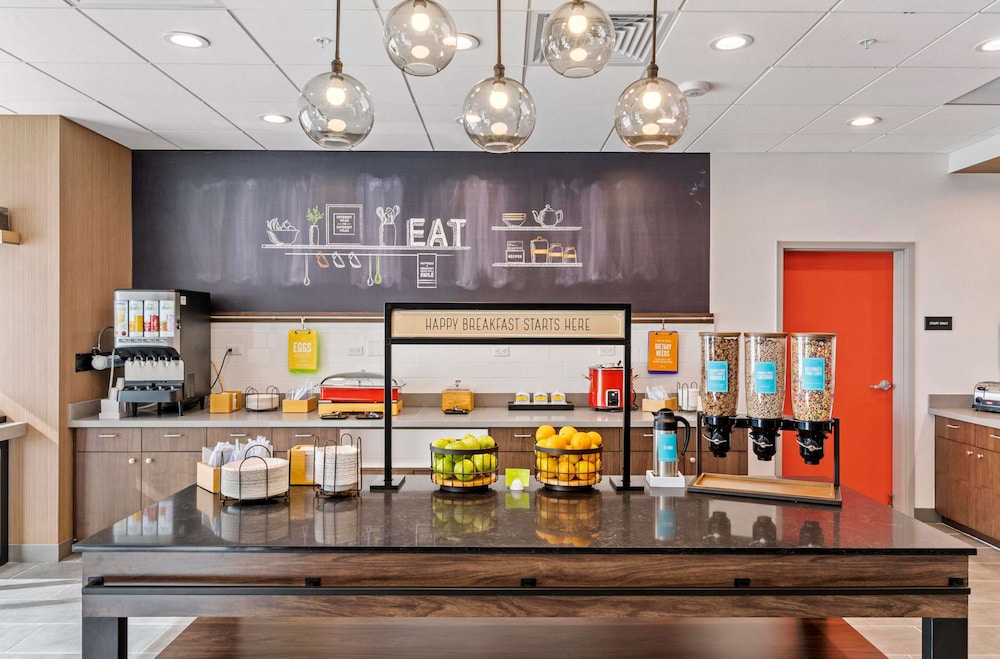 Hampton Inn by Hilton Colorado Springs Northeast - photo 29