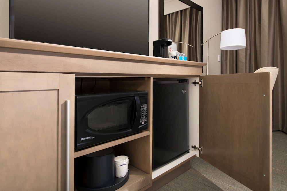 Hampton Inn by Hilton Wilmington Downtown - photo 15