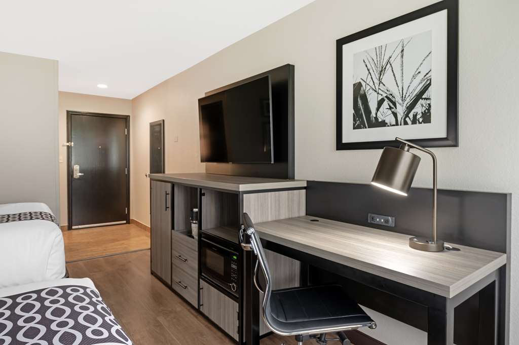 Best Western Plus Greenwood Indy South Inn - photo 18