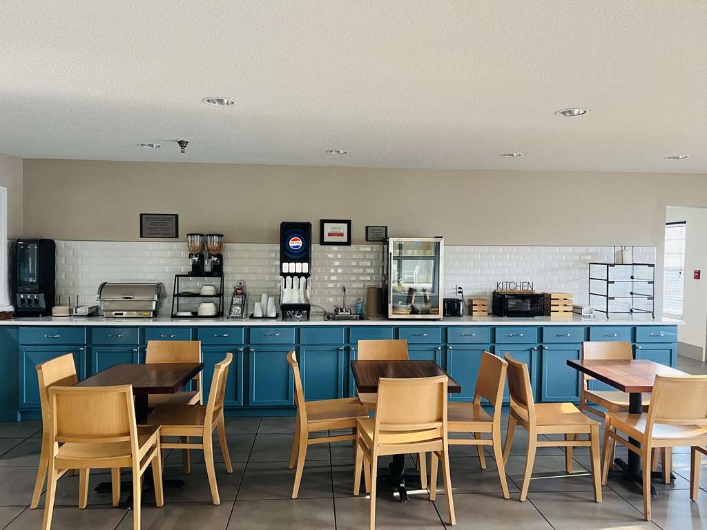 Best Western Harmony Inn Fort Dodge Iowa - photo 34