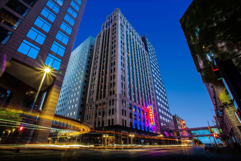 Renaissance Saint Elm Dallas Downtown Hotel - photo 3