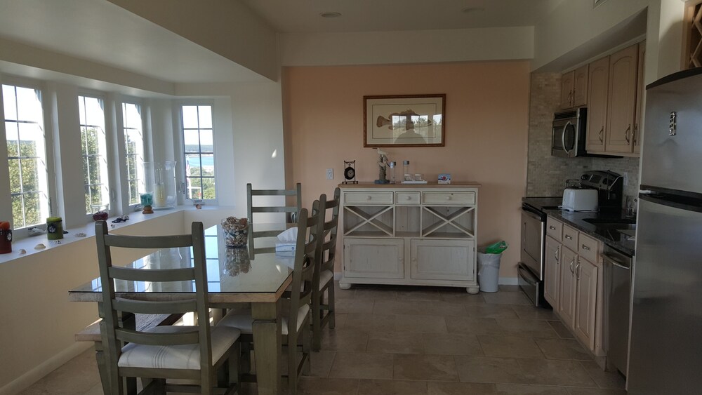 Montauk Manor - photo 32