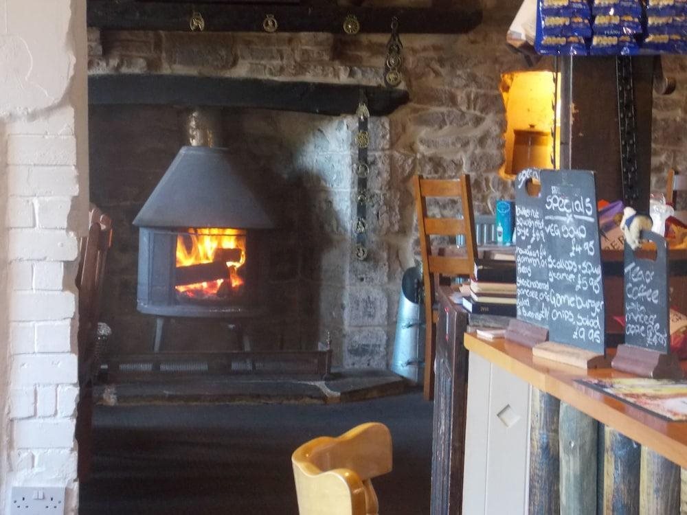 Crosskeys Inn Guest Rooms in Wye Valley in Hereford, United Kingdom