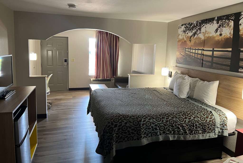 Days Inn & Suites by Wyndham Opelousas - photo 24