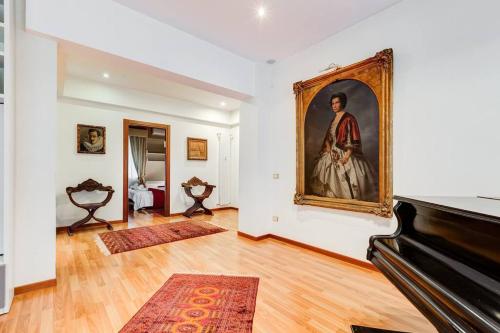 Exclusive Apartment in Eur Lake — 4-Star Luxury Hotel in Rome, Italy