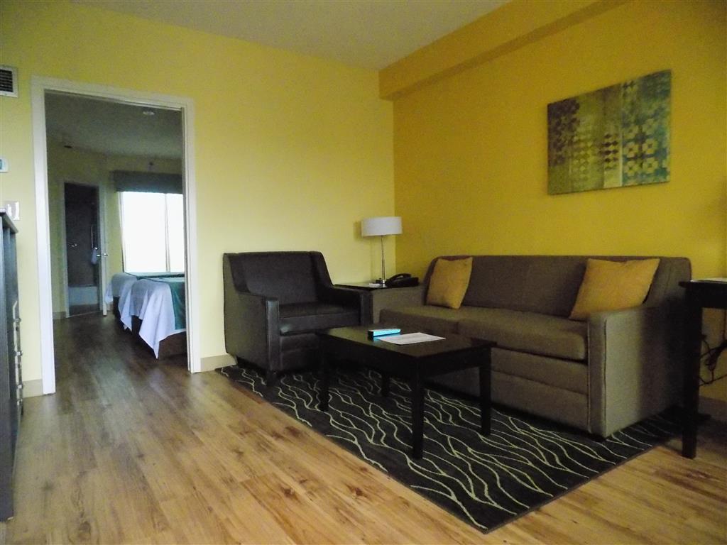 Best Western Plus Deerfield Beach Hotel & Suites - photo 21