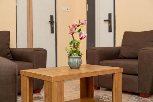 High Level Apartment — 5-Star Luxury Hotel in Accra, Ghana