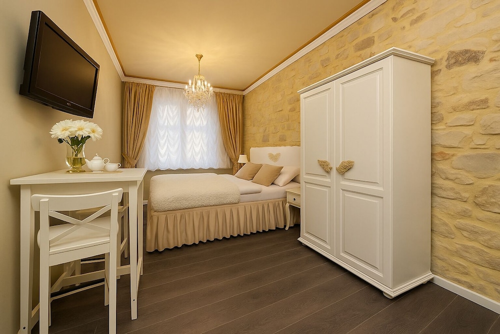Cathedral Prague Apartments — 4-Star Luxury Hotel in Prague, Czech Republic