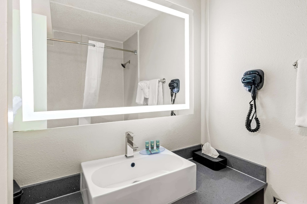 Best Western Atlanta Cumberland Galleria Hotel - photo 14
