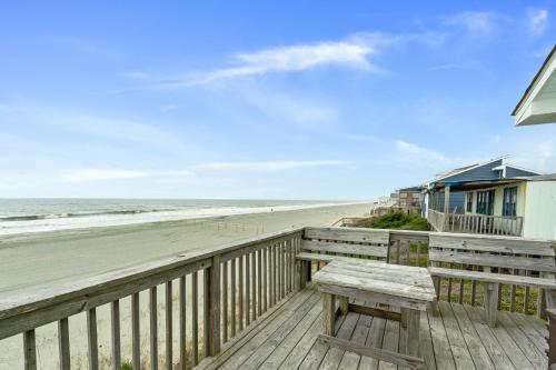 My Two Gulls by Oak Island Accommodations - photo 39
