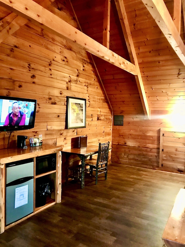 Mountain Top Inn and Resort - photo 4