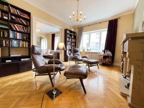 Spacious apartment in city center — 4-Star Luxury Hotel in Tallinn, Estonia