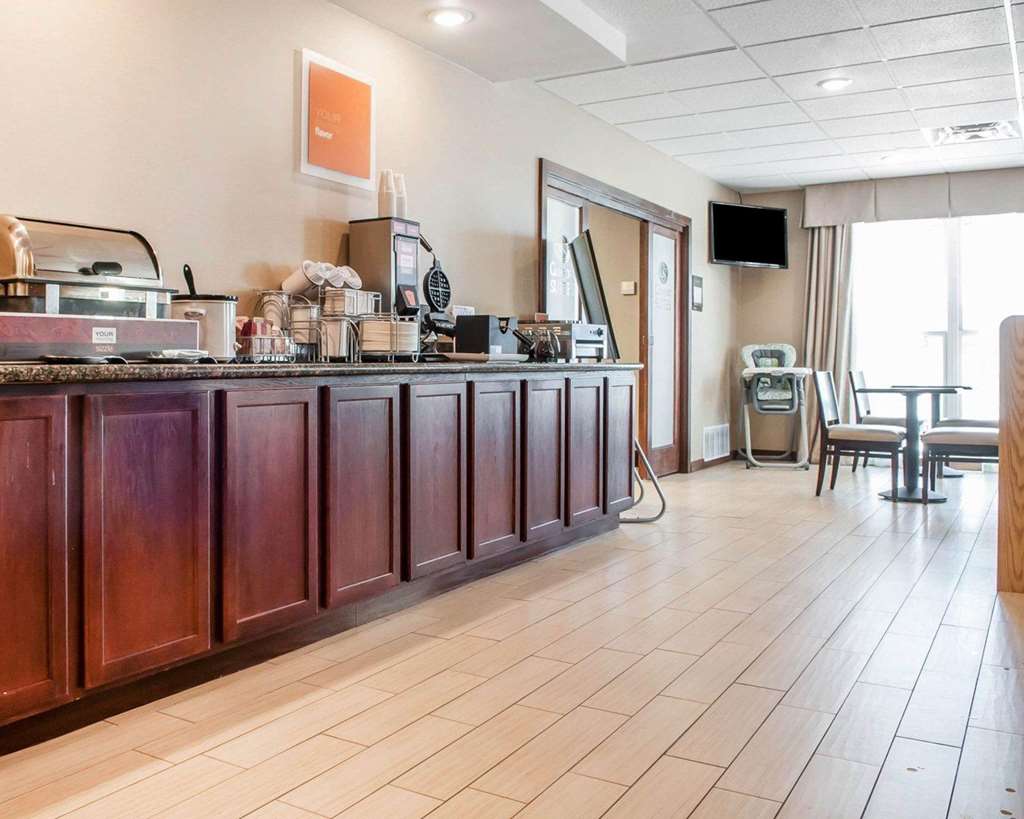 Comfort Suites Farmington - photo 23