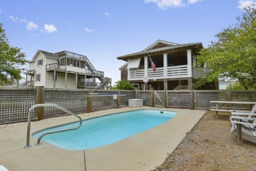 3040 SeaVue in Southern Shores, United States