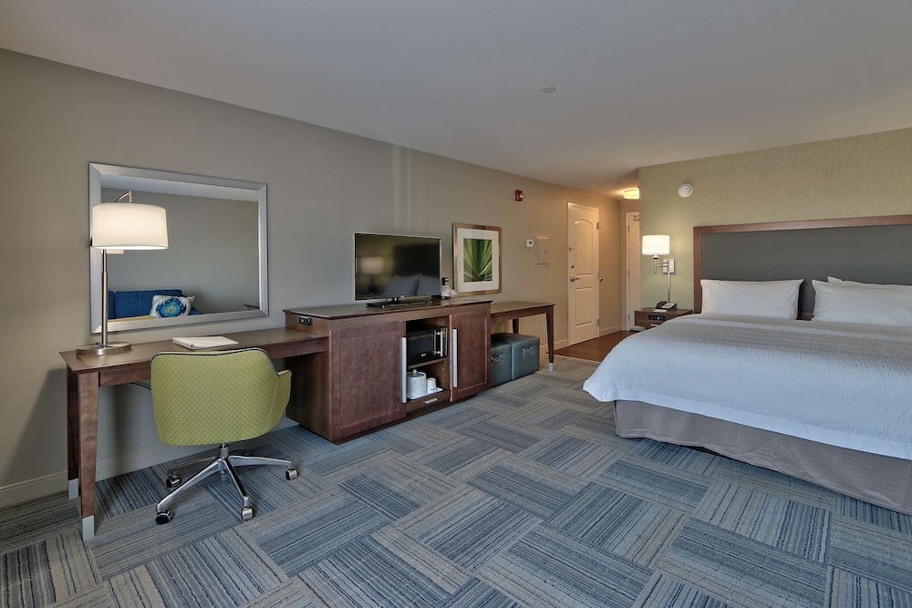 Hampton Inn & Suites Las Cruces I 10 - photo 12