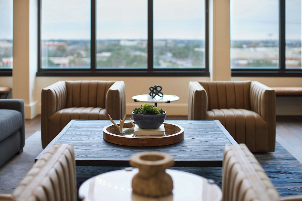 Renaissance Austin Hotel - photo 46