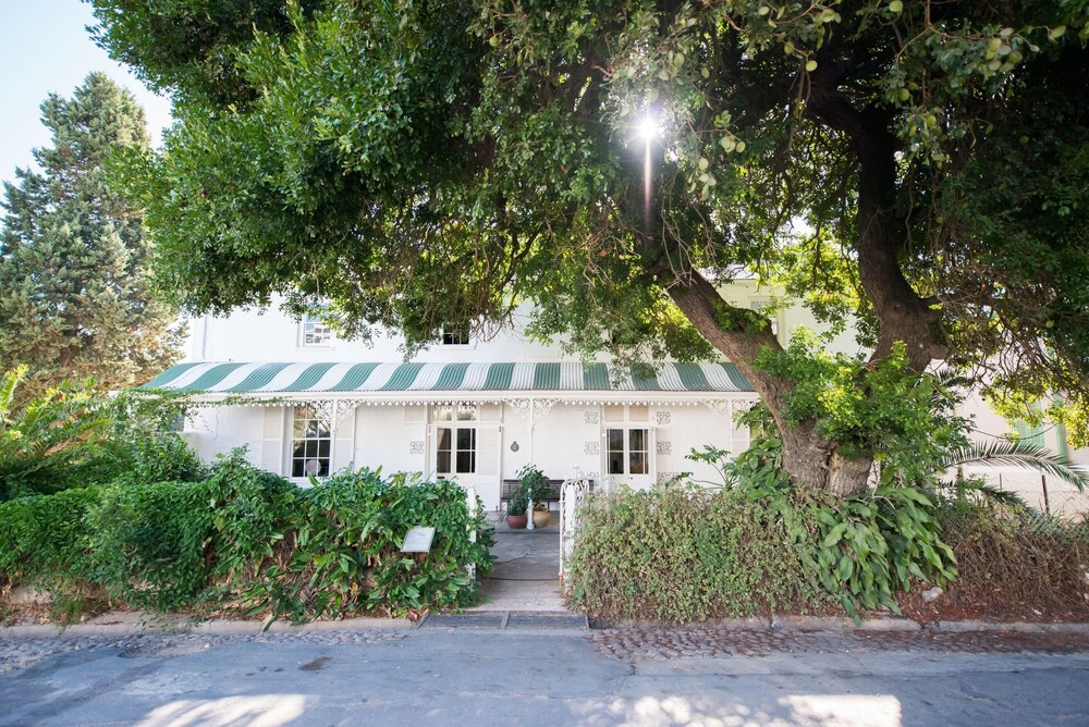 The Victorian of Church Street Cape Dutch Quarters — 4-Star Luxury Hotel in Ceres, South Africa