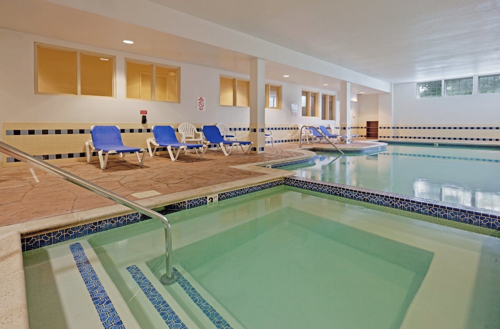 Candlewood Suites West Springfield by IHG - photo 21