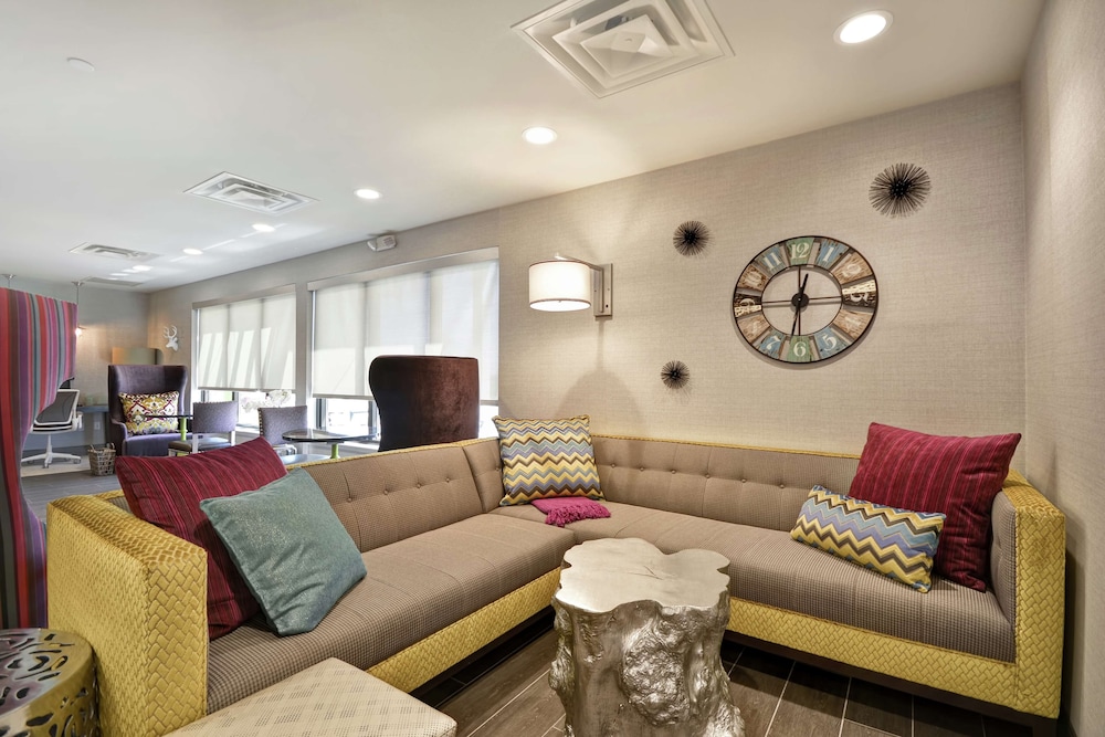 Home2 Suites by Hilton KCI Airport - photo 2