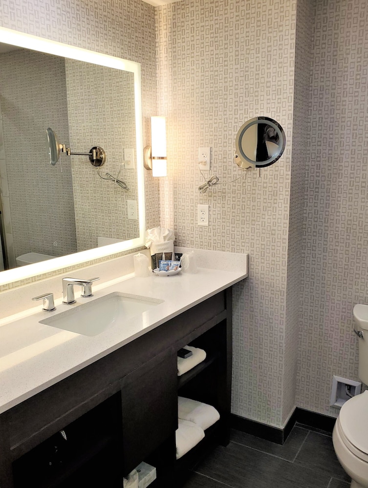 Clayton Plaza Hotel & Extended Stay - photo 14