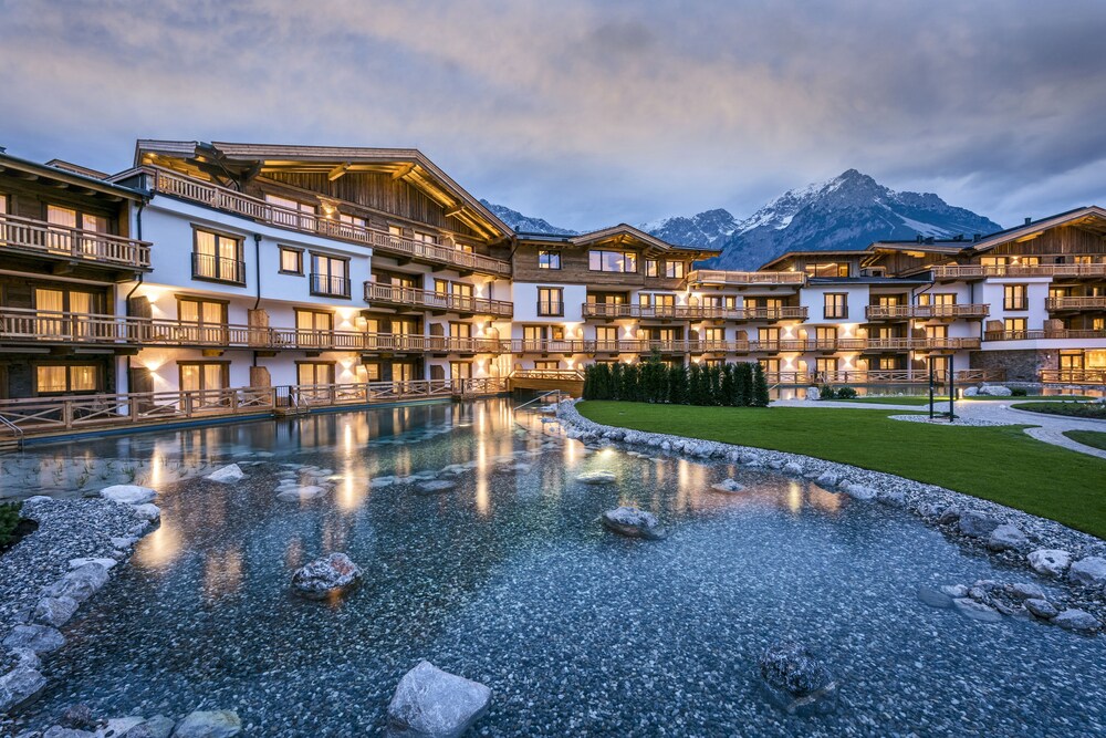 Kaiserlodge — 5-Star Luxury Hotel in Scheffau Am Wilden Kaiser, Austria
