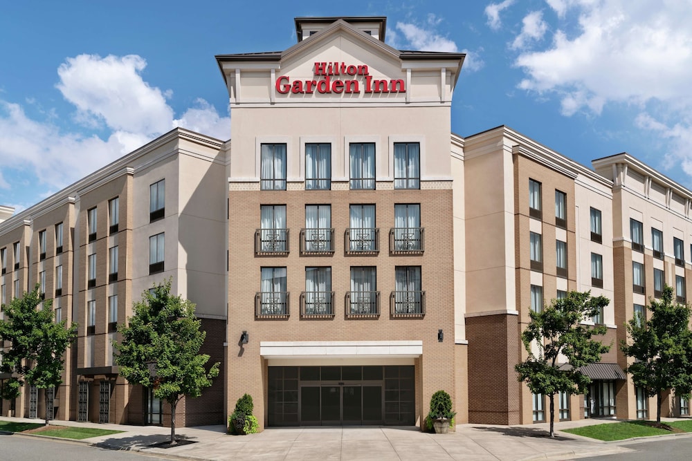Hilton Garden Inn Charlotte Ayrsley - featured photo