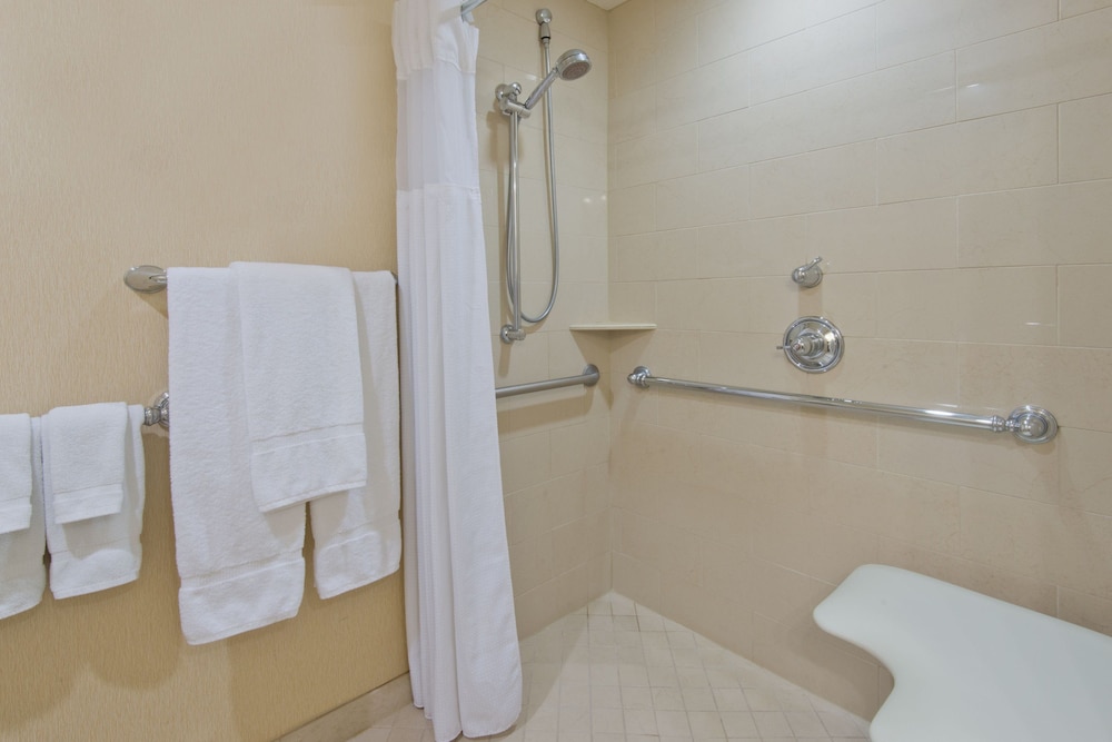 Crowne Plaza Albuquerque by IHG - photo 12