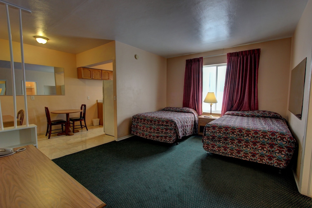 Geneva Hotel - photo 9