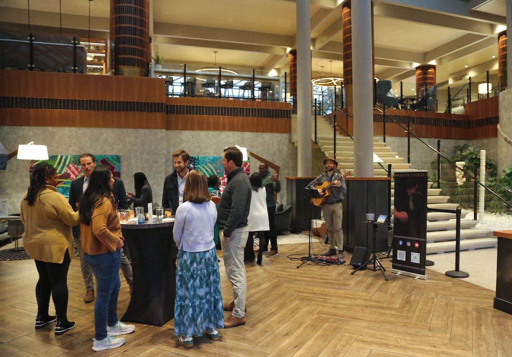 Crowne Plaza Atlanta Perimeter at Ravinia by IHG - photo 71