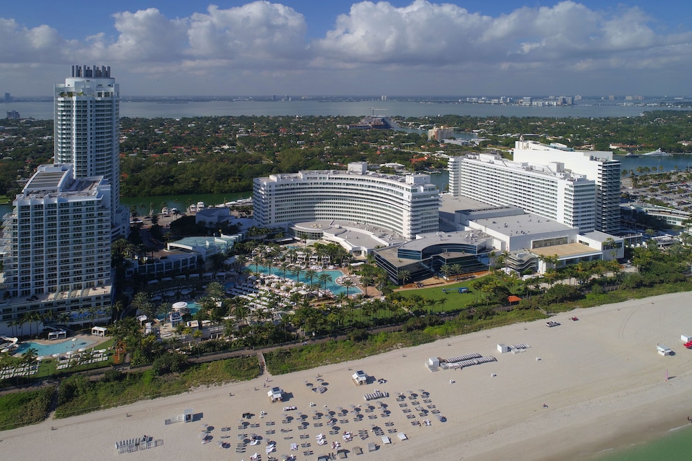 Fontainebleau Miami Beach Private Luxury Suites - photo 522
