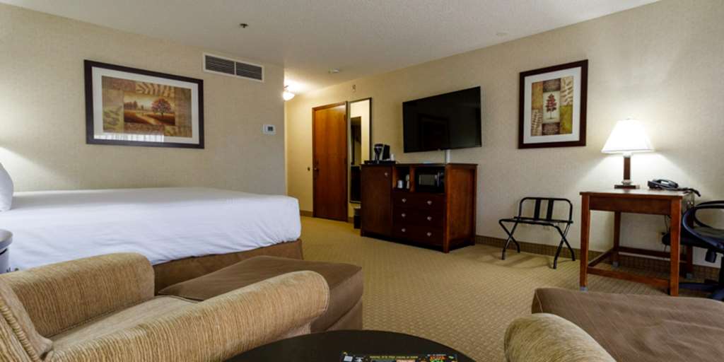 Maverick Hotel and Casino by Red Lion Hotels - photo 31