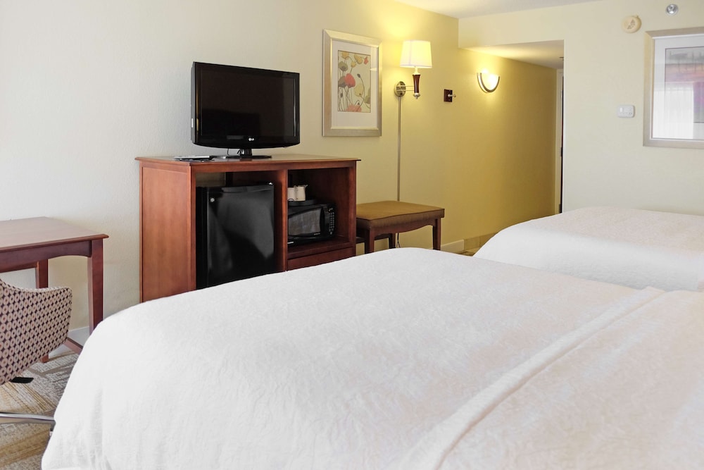 Hampton Inn Lima - photo 15
