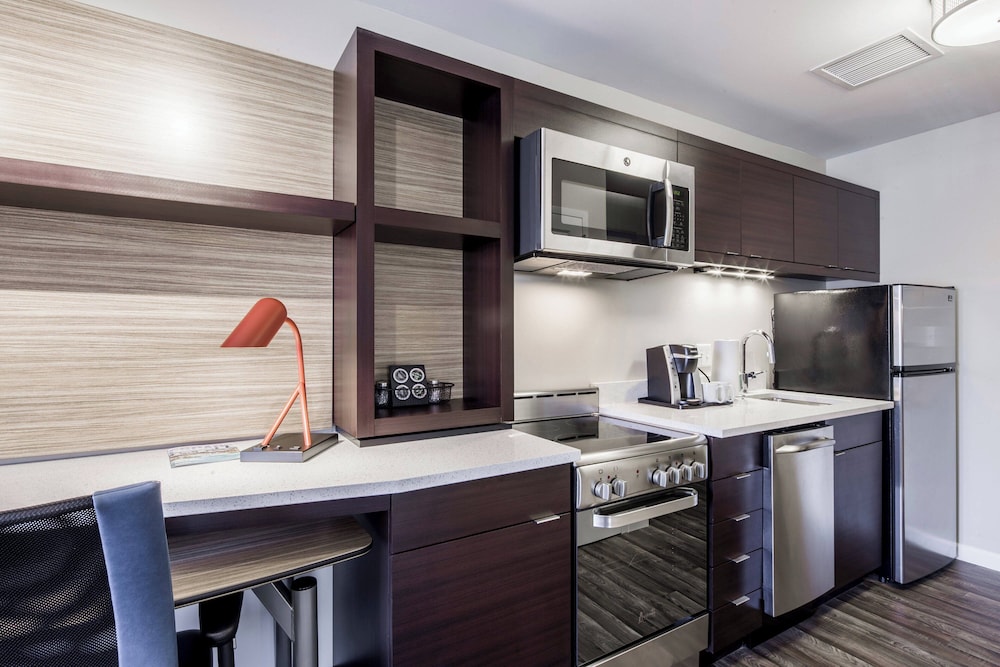 TownePlace Suites by Marriott Cleveland - photo 12