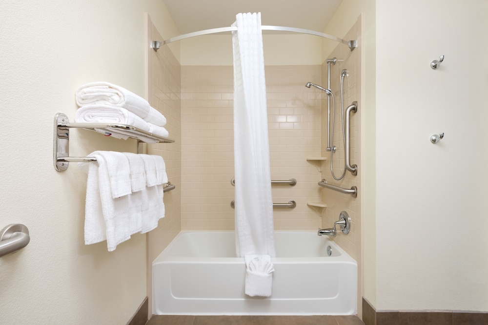 Candlewood Suites Columbia East by IHG - photo 14