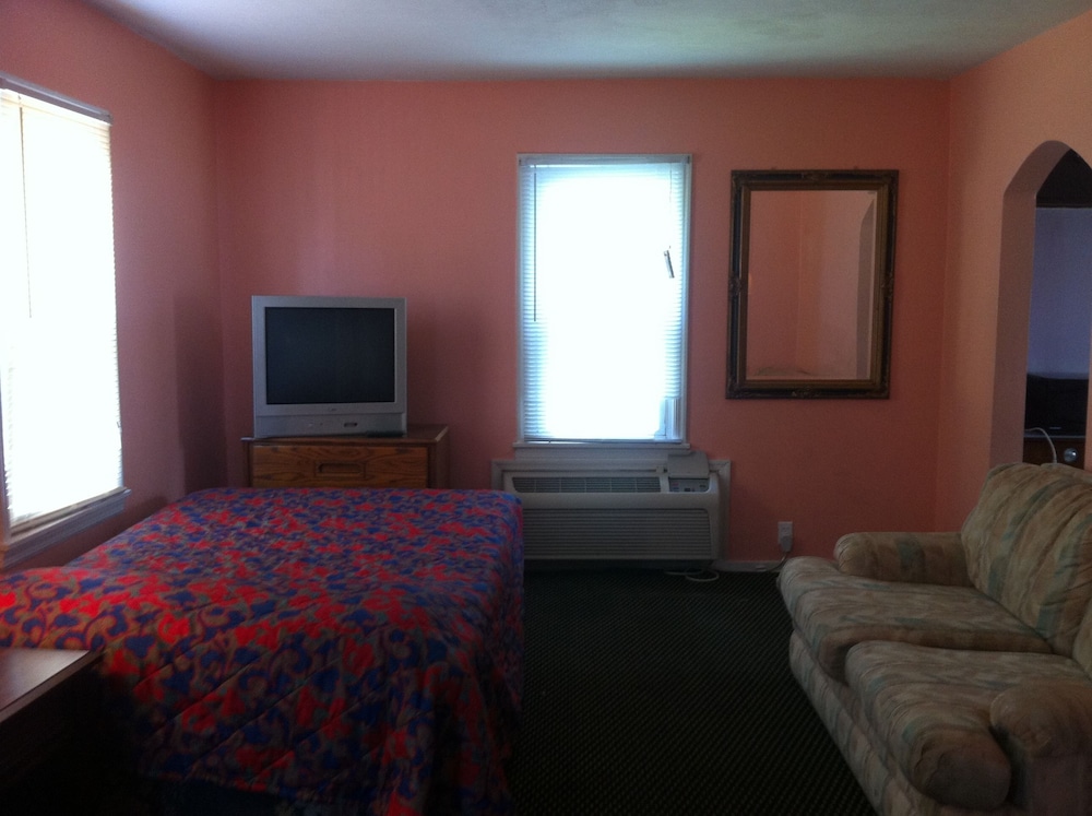 Green Crest Motel - photo 9