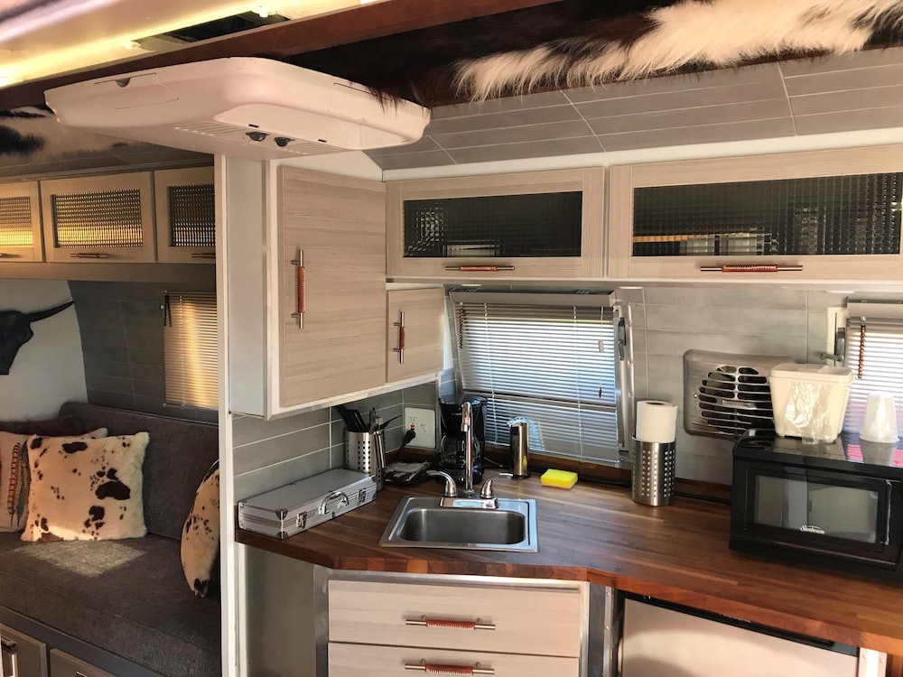 Palm Canyon Hotel & RV Resort - photo 48