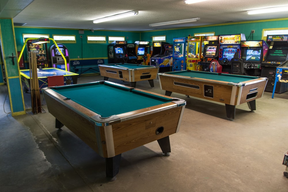 Twin Lakes RV & Camping Resort - photo 8