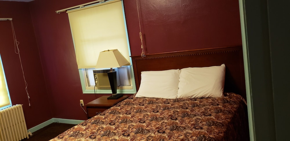 Windmill Inn Lynden - photo 4