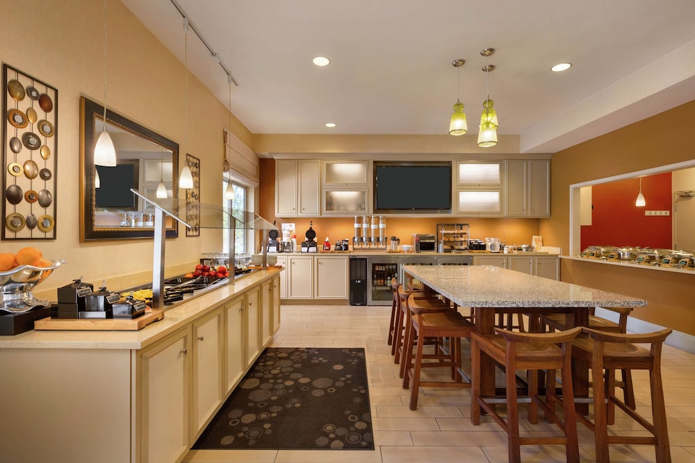 Hilton Garden Inn Flagstaff - photo 40