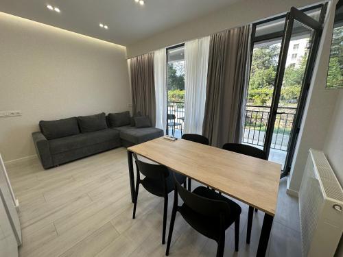 GSS 5 Apartment — 4-Star Luxury Hotel in Tbilisi, Georgia