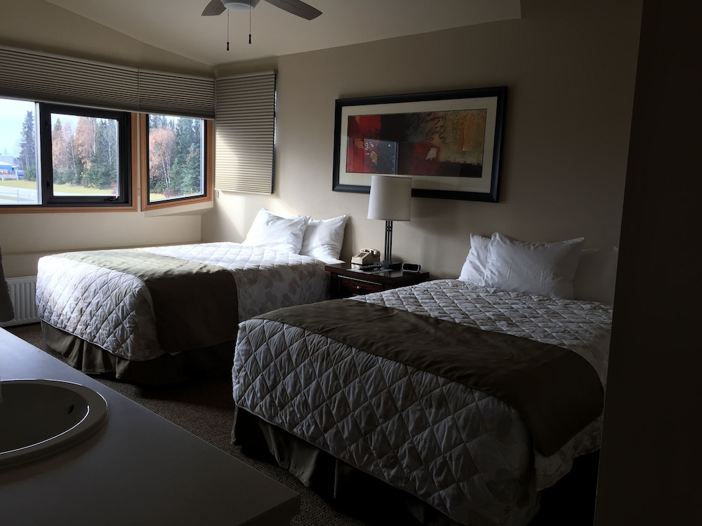 Kenai Airport Hotel - photo 17
