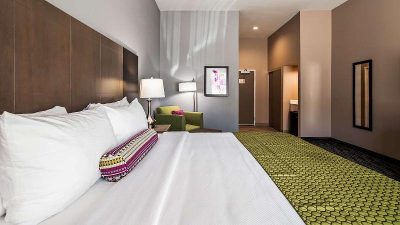 Best Western Plus Executive Residency Ascension Hotel - photo 30