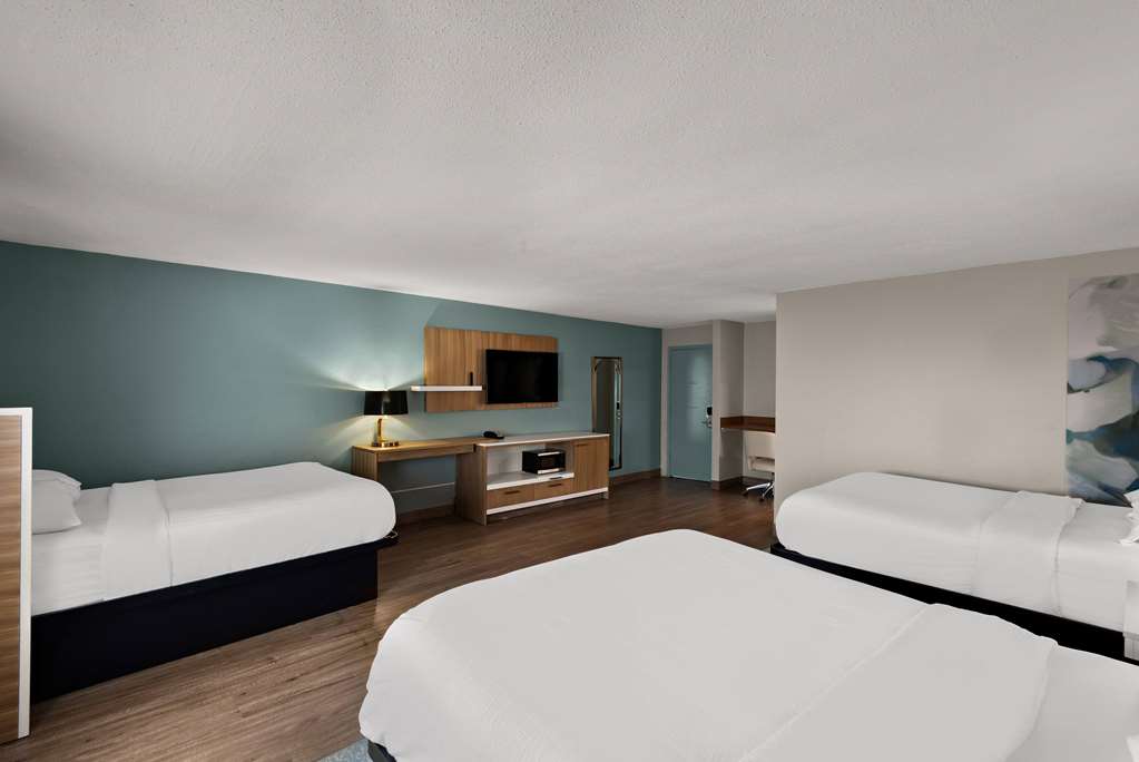 Wyndham Garden Ankeny - photo 28
